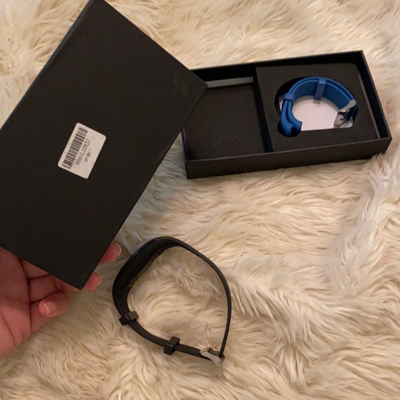 NWT Smart Watch - Picture 3 of 4